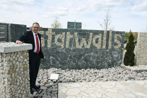  Joachim Glatthaar intends to grant manufacturing licenses in order to make StarWalls the leading brand on a worldwide scale 