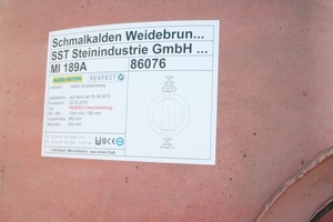  Fig. 2 An important factor for the production process in the factory and the correct allocation at the construction site – well-arranged product labelling.  