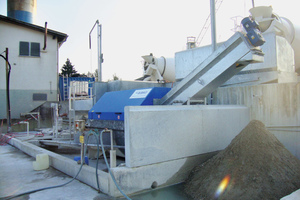  Das gelieferte Anlagensystem ComTec 20 bietet eine Recyclingkapazität von 20 m3/h und ist komplett mit einer Recyclingwasseraufbereitung ausgestattet 
