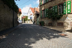  After: the ArcoStrada segmental arch pavement combines the attractive appearance of small paving blocks with the benefits of easy-to-walk-on, heavy-duty concrete pavers  