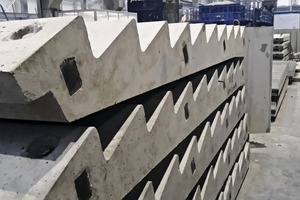  The maximum number of 14 steps can be reduced by reconnecting the vertical stopend formwork 