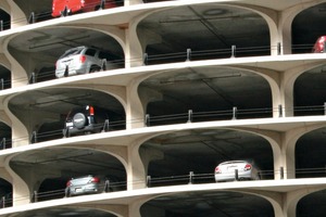  Fig. 2 Parking Garage in ­Marina City/ Chicago, Illinois. 