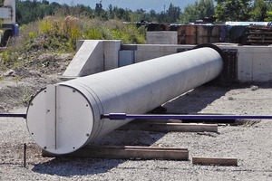  → 1 Experimental setup for bending stress (left) and combined bending and torsional stress (right) respectively 