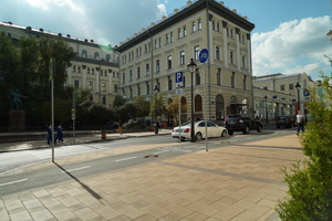  Street in Moscow embellished with concrete products from Fabrika Gotika  