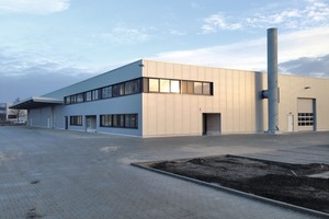  In Boizenburg, a new factory providing a production area of approx. 2,500 m² has recently been completed on a ground covering approx. 20,000 m² 