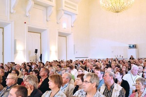  Abb. 1 Mehr als 700 Gäste kamen zum 1. Kann-Dialog in das Kurfürstliche Schloss nach Koblenz. 