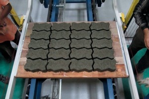  The production pallets used at the plant are made of hardwood with very good wear resistance 