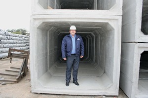  The largest precast elements have a section of 4.40 x 3.40 m, and are larger than man-size 