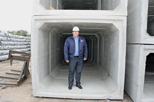  Die größten Betonelemente sind mit einem Querschnitt von 4,40 x 3,40 m mehr als mannshoch 